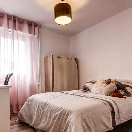 Suite T5 Rennes Gare - Parking Prive Gratuit מראה חיצוני תמונה