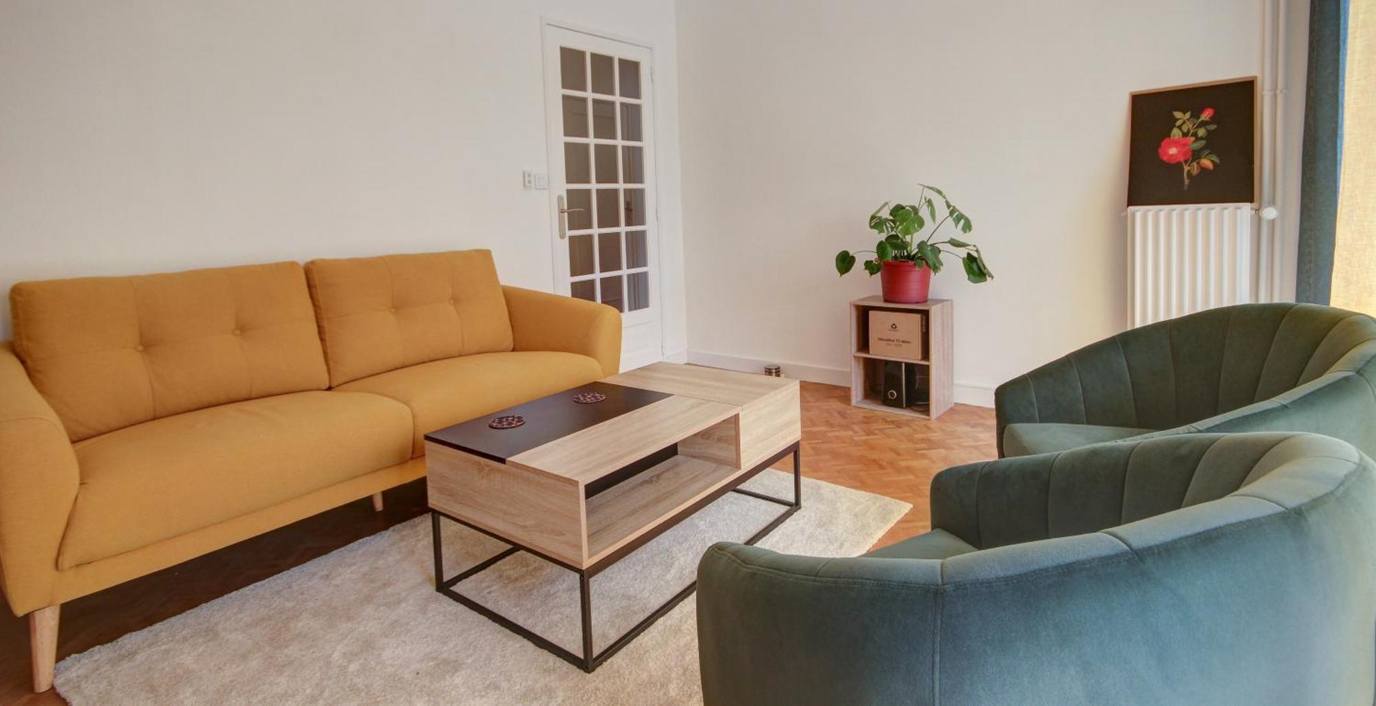 Suite T5 Rennes Gare - Parking Prive Gratuit מראה חיצוני תמונה
